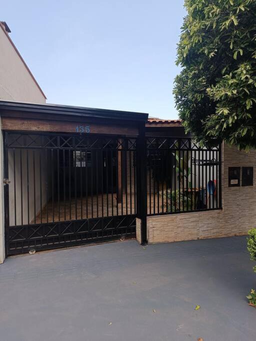 Gray House 4 Londrina - Pr Villa Екстериор снимка